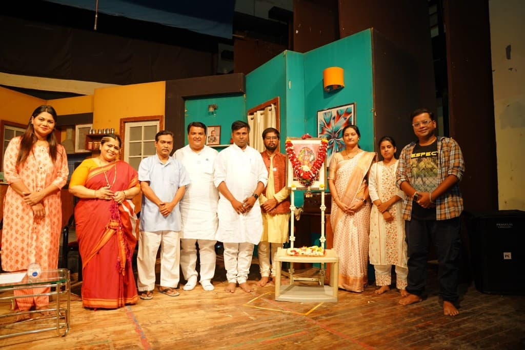 Scholarship and felicitation gathering — Shree Janai Pratishthan, Latur